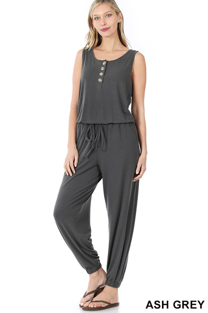 A-Sleeveless jogger jumpsuit
