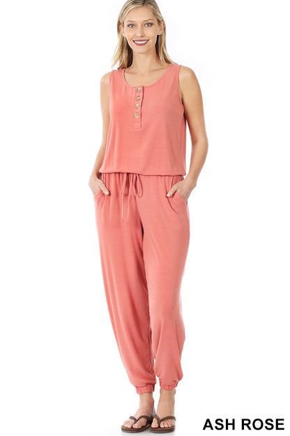 A-Sleeveless jogger jumpsuit
